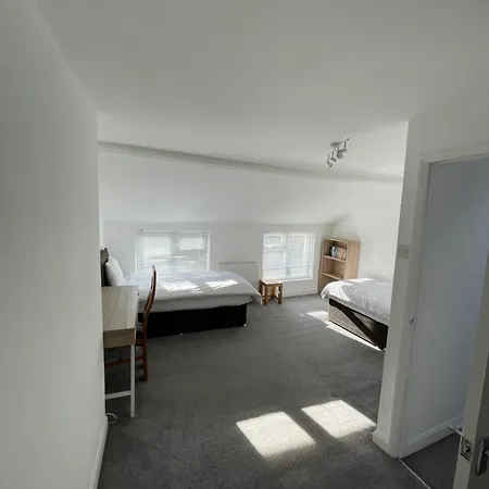 Nunnery Lane 3 Bedroom House York