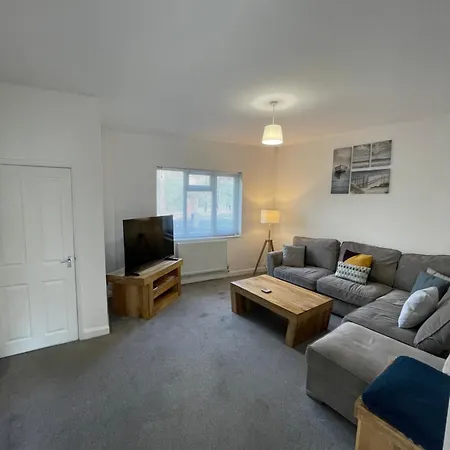 Nunnery Lane 3 Bedroom House * York