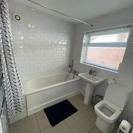 Dom wakacyjny Nunnery Lane 3 Bedroom House