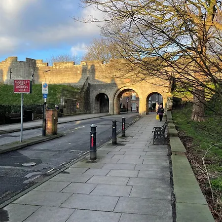 度假居 Nunnery Lane 3 Bedroom House *